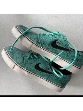 Nike Air Stefan Janoski teal and black splatter sb shoes - youth size 6